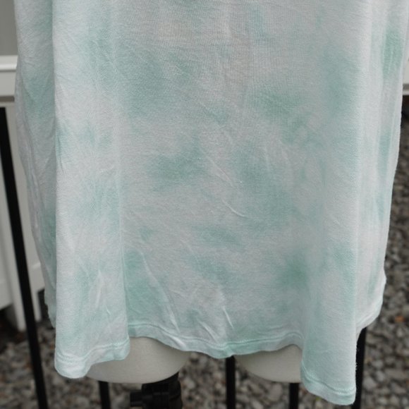 Seafoam Green Flowy Muscle Tank Top - Picture 5 of 5